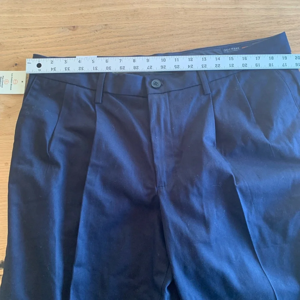 Dockers Signature Khaki Straight Pleated Cotton‎ Men’s 38x34” Stretch Blue  NWT